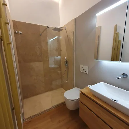 Apartman Duplex Luxury Giralda With Terrace